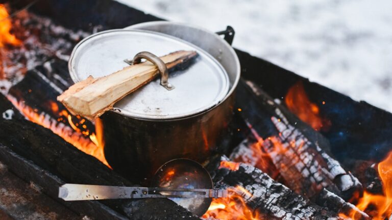 Traditional Civil War Recipes: Taste the History